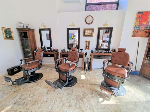 Bro's Barbershop (3)